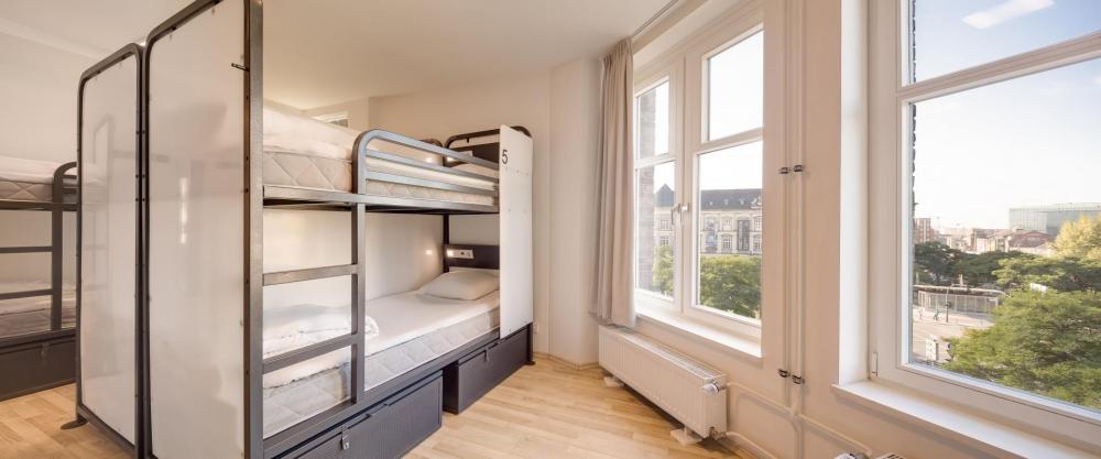 8 bed dorm - Seka - Standardi - Oma kylpyhuone