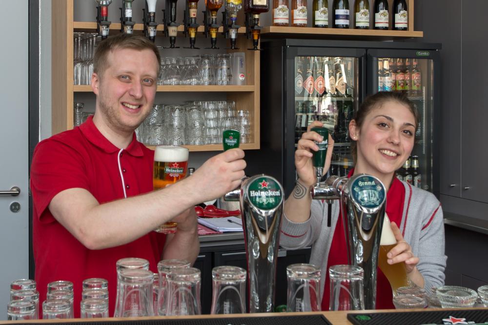 MEININGER Hostel Amsterdam Amstel Bar