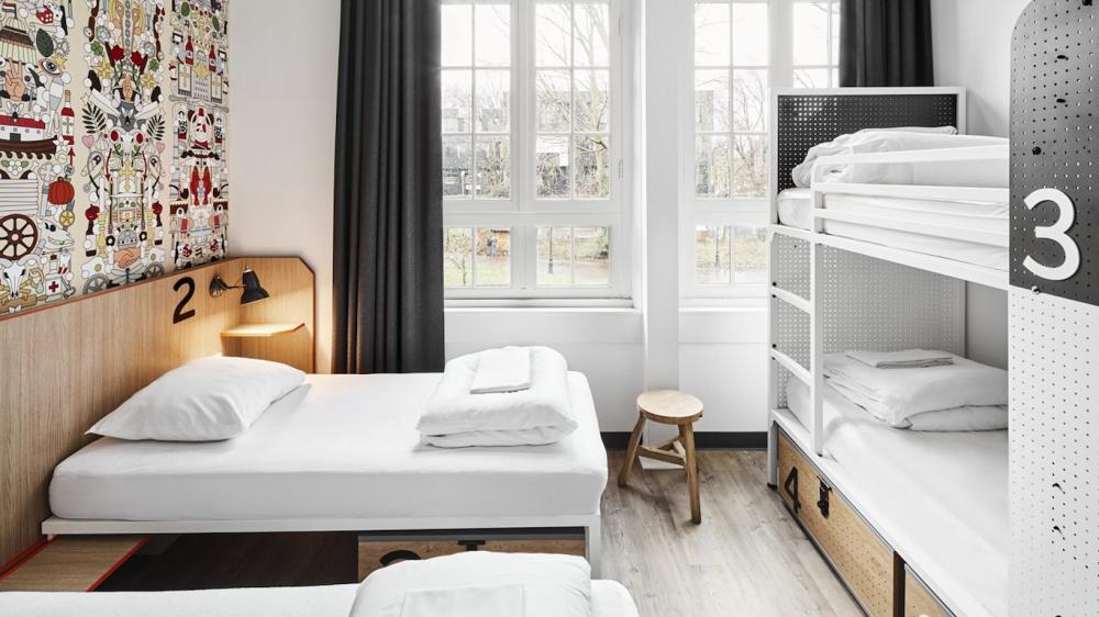 Deluxe Private 4-bed Room - Ensuite