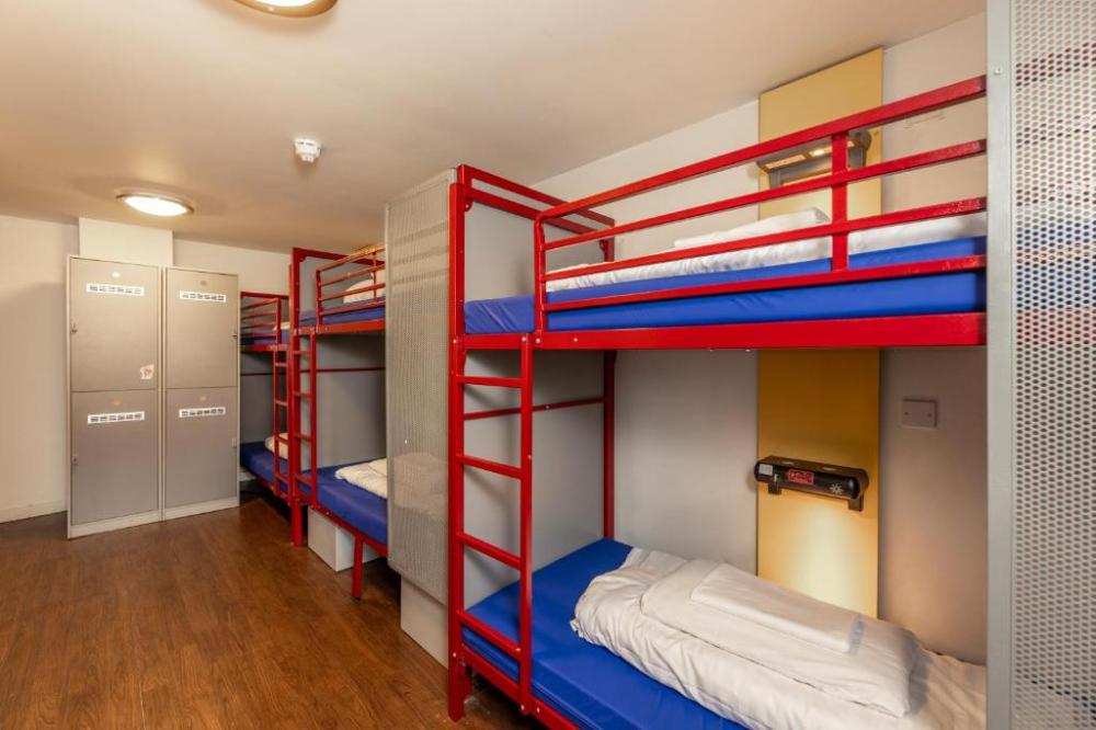 Bed in a 6 Bed Female Ensuite Dorm
