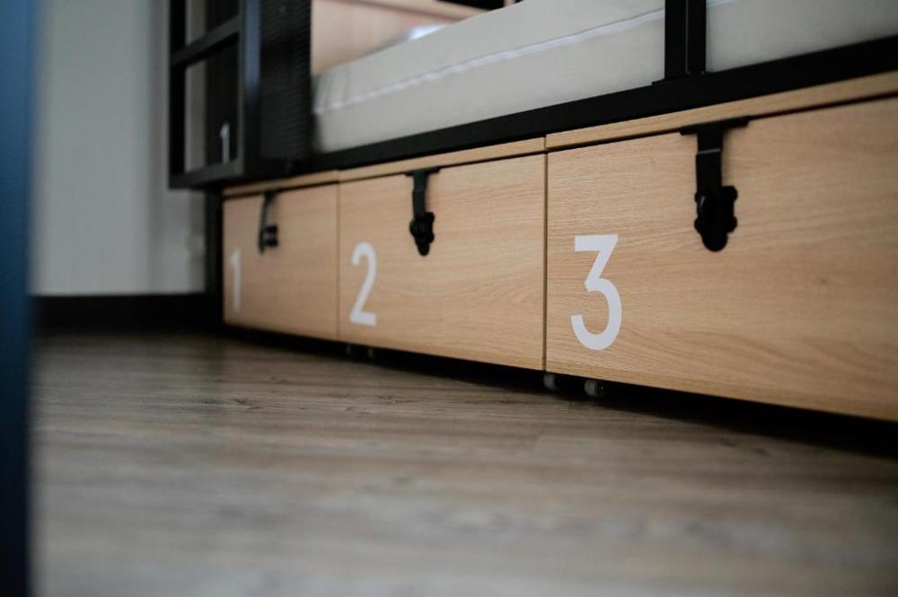 Bed in 6-bed Female Dorm – Ensuite 