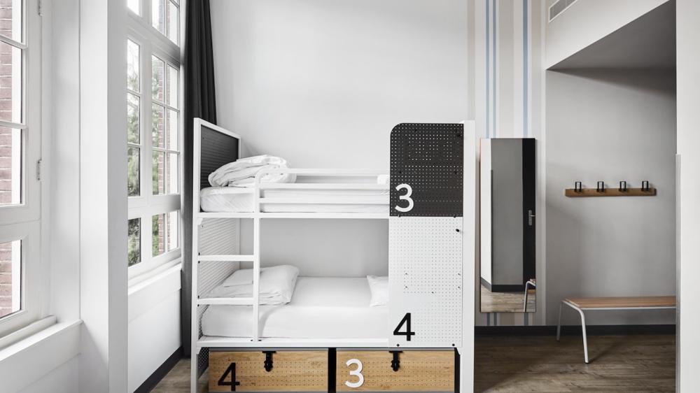 Deluxe Private 4-bed Room - Ensuite