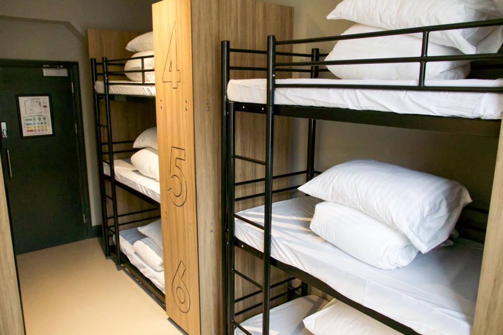 Quarto para 9 hóspedes - Misto - Superior - Banheiro compartilhado