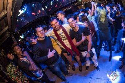 Pub Crawl Santiago Image