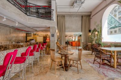 Bar and Restaurant Image