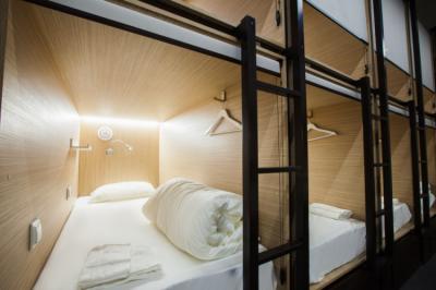 Cama na cápsula Image